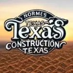 normes construction Texas 2025 sur fond de paysage désertique au coucher du soleil. Contexte des normes de construction 2025 au Texas.
