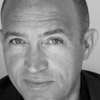 Loïc Caro– Expert en Stratégie Digitale et Relations Durables